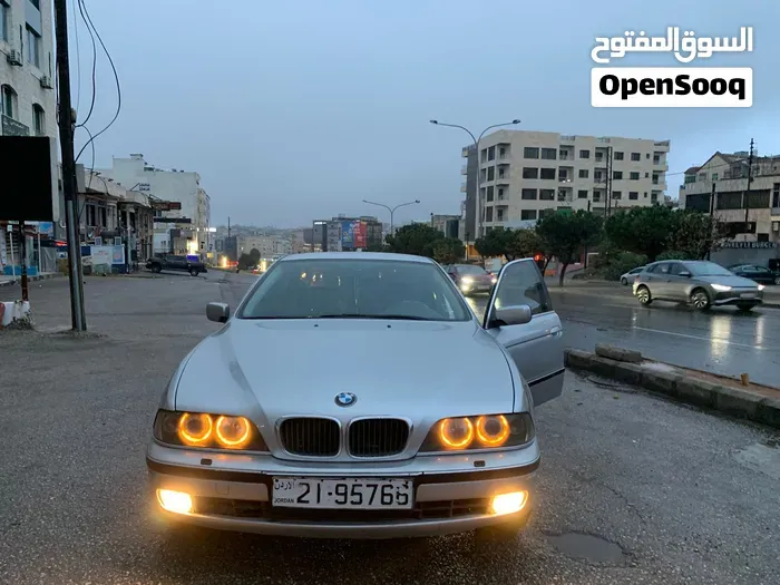 BMW 5 Series 2000 photo 2