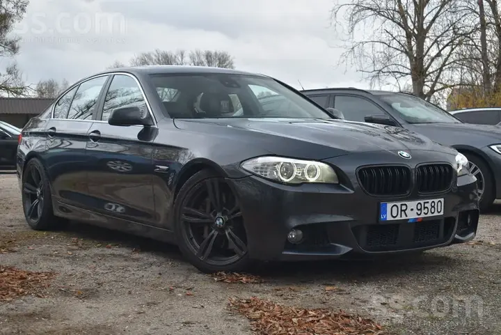 BMW 528I 2010 photo 4