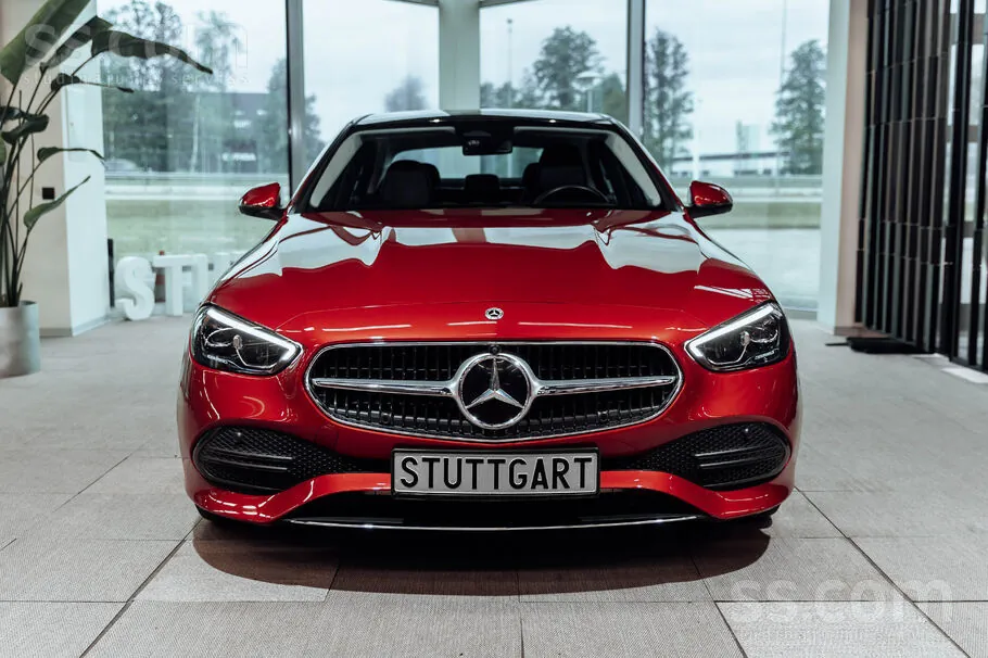 Mercedes-Benz C300 2022 photo 2