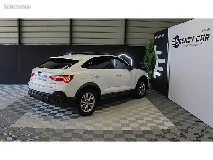 Audi Q3 2024 photo 3