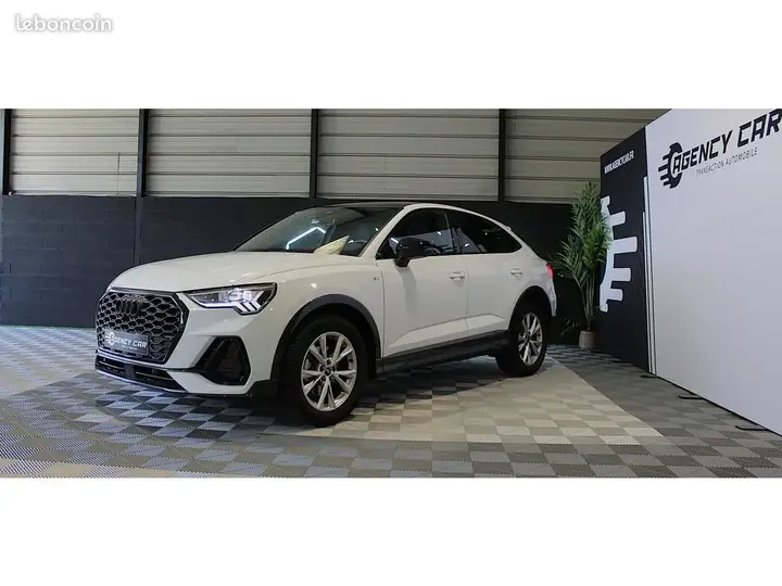 Audi Q3 2024 photo 2