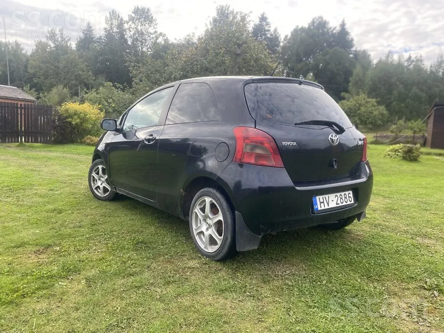 Toyota Yaris 2007 photo 4