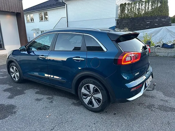 Kia Niro 2017 photo 4