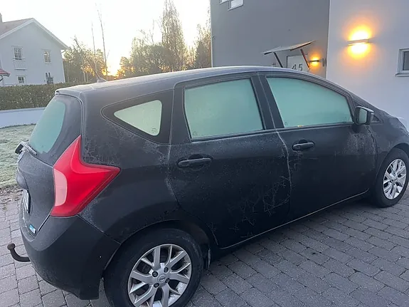 Nissan Note 2014 photo 5