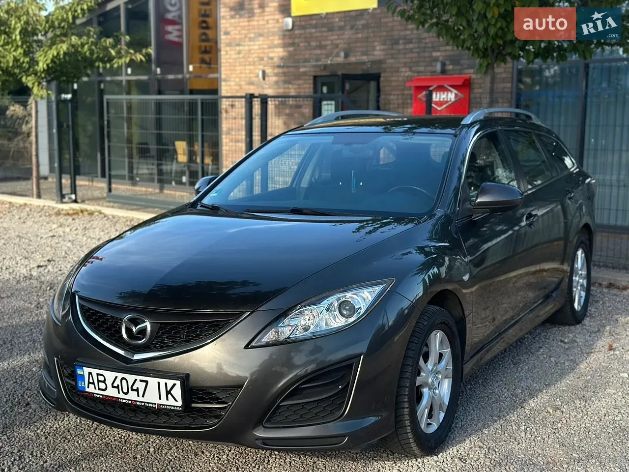 Mazda 6