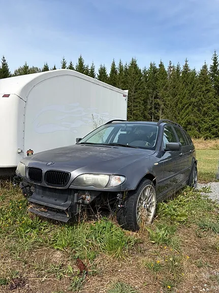 BMW 325I 2002 photo 2