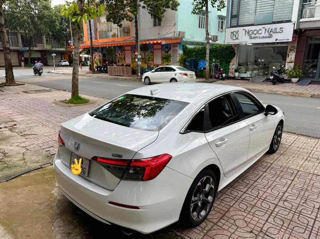 Honda Civic 2023 photo 5