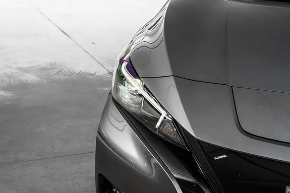 Nissan Leaf 2023 photo 5