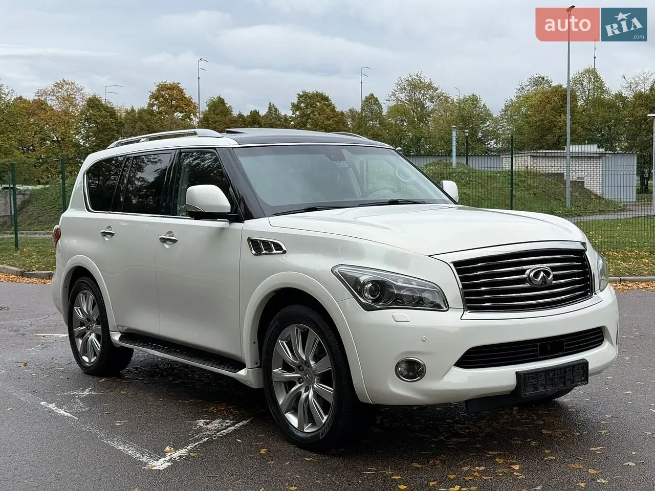 Infiniti Qx56 2012 photo 3