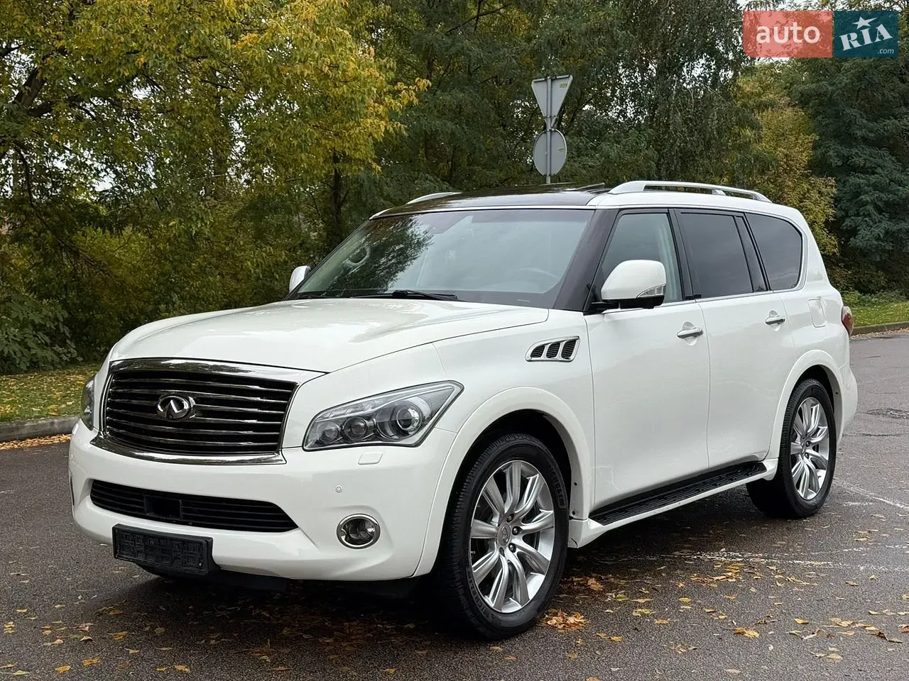 Infiniti Qx56