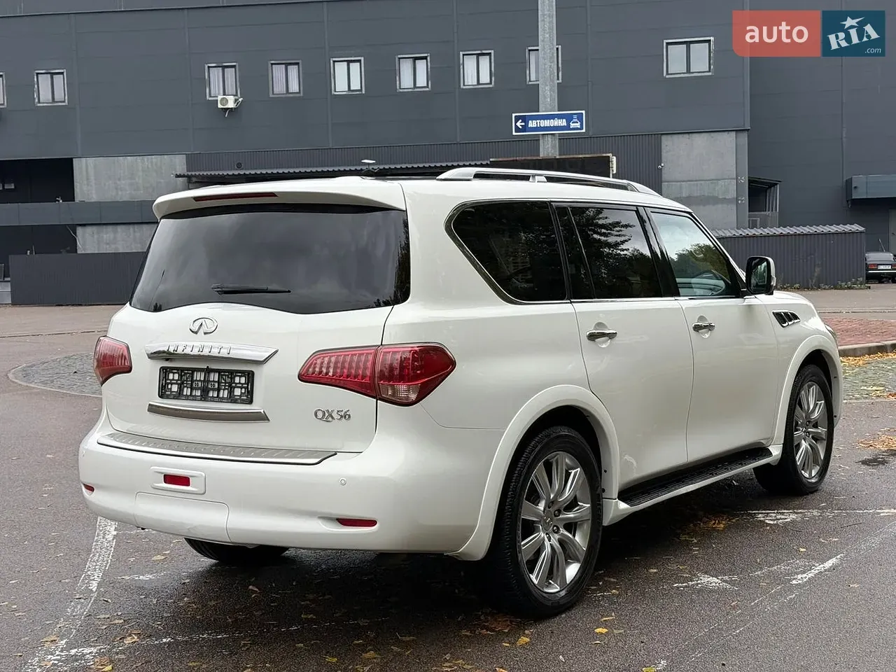 Infiniti Qx56 2012 photo 5
