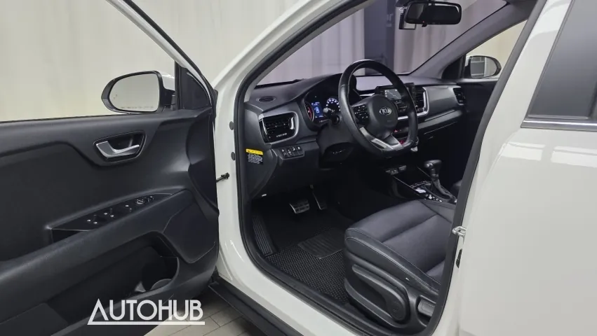 Kia Stonic 2017 photo 5