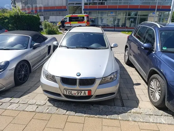 BMW 320 2005 photo 3