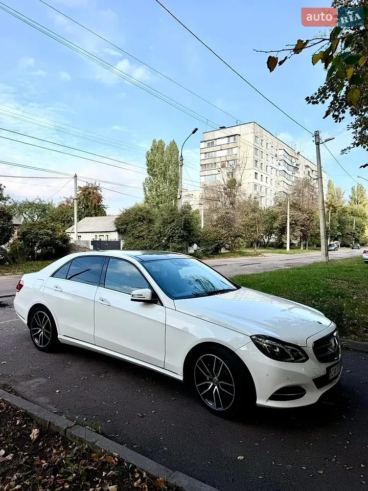 Mercedes-Benz E-Class 2014 photo 3