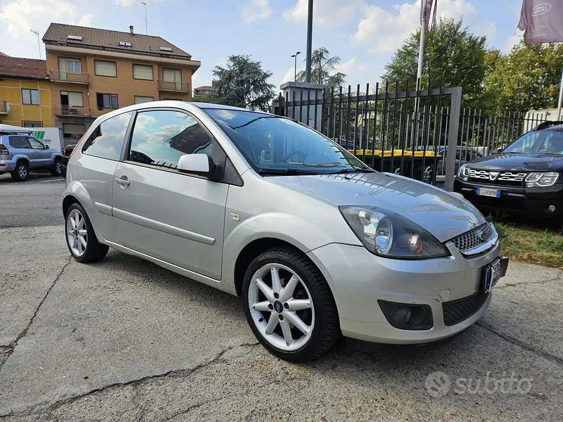 Ford Fiesta 2008 photo 3