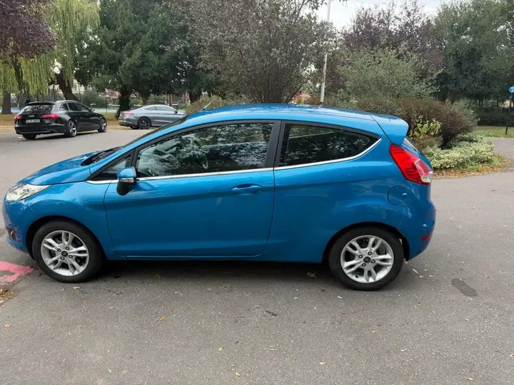 Ford Fiesta 2015 photo 5