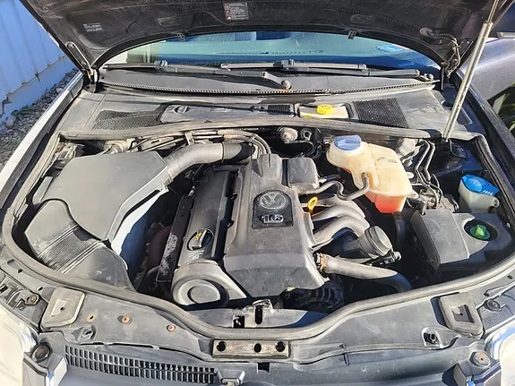 Volkswagen Passat 2004 photo 5