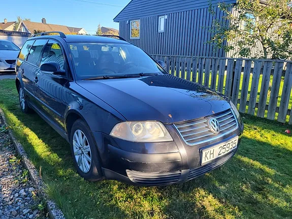 Volkswagen Passat 2004 photo 2
