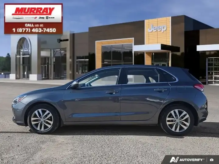 Hyundai Elantra 2018 photo 3