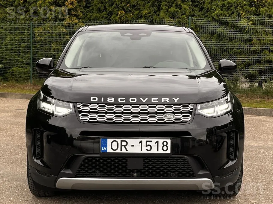 Land Rover Discovery Sport 2021 photo 2