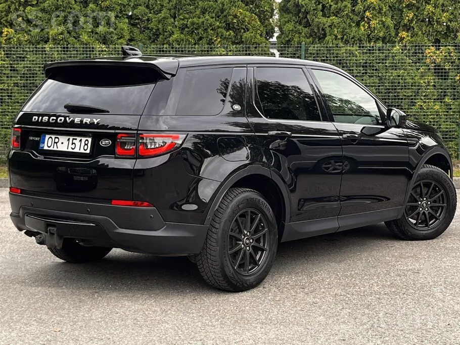 Land Rover Discovery Sport 2021 photo 4