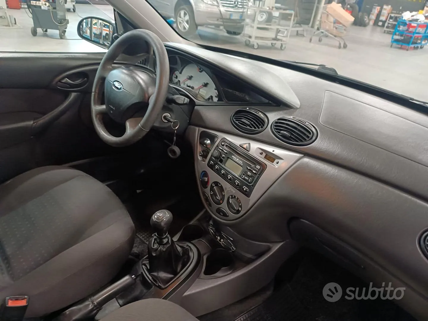 Ford Focus 2004 photo 5