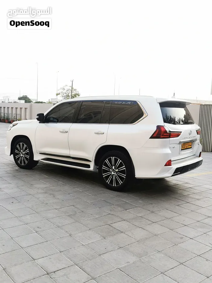 Lexus Lx570 2018 photo 4