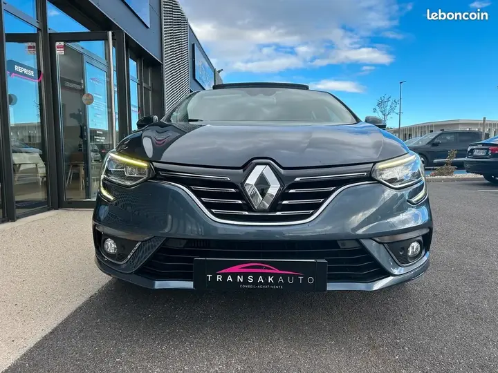 Renault Megane 2017 photo 3