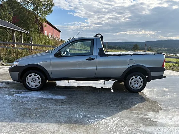 Fiat Strada 2007 photo 3