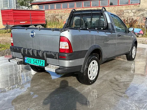 Fiat Strada 2007 photo 4