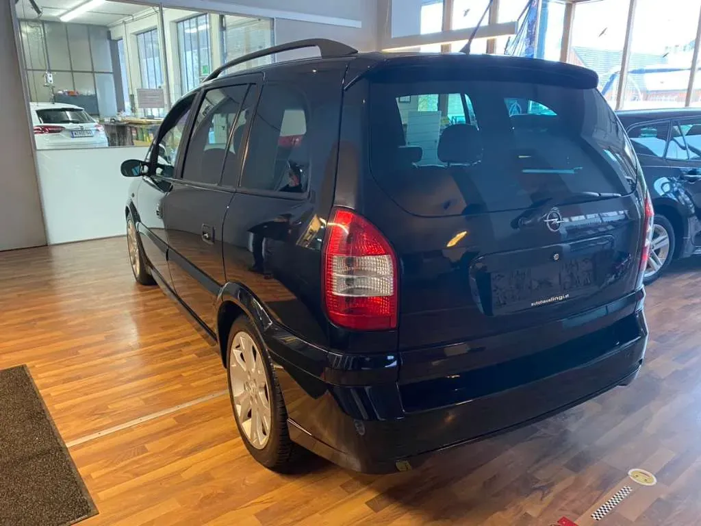 Opel Zafira 2003 photo 3