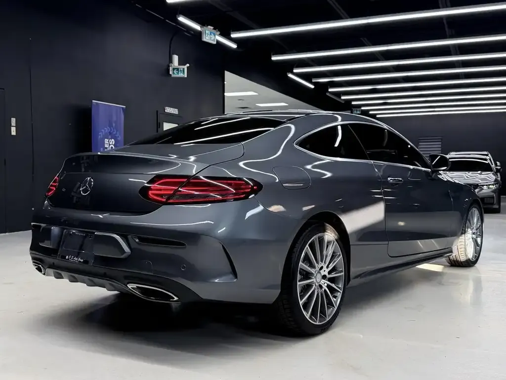 Mercedes-Benz C-Class 2017 photo 4