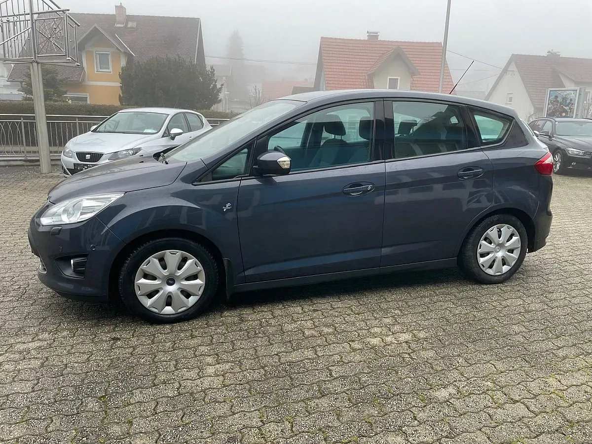 Ford C-Max 2011 photo 2