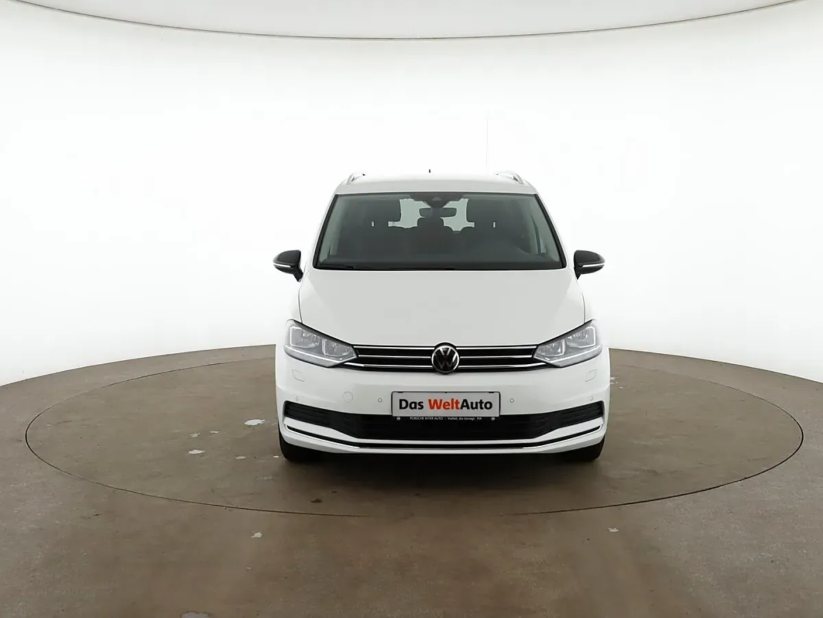 Volkswagen Touran 2025 photo 3