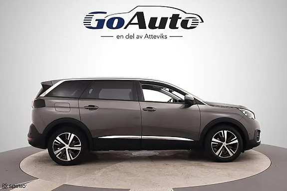 Peugeot 5008 2017 photo 3
