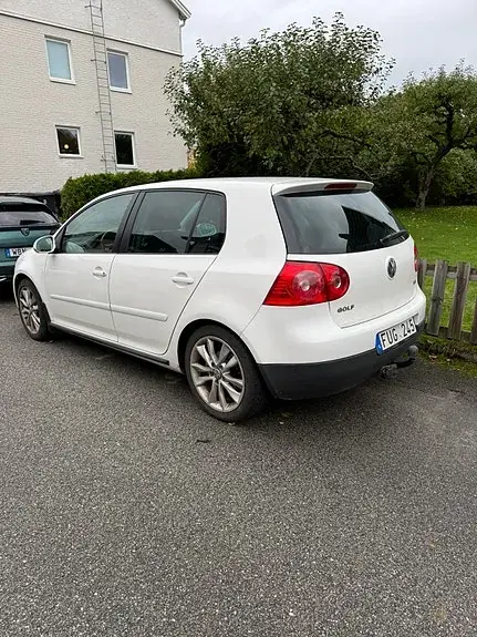 Volkswagen Golf 5 2008 photo 3