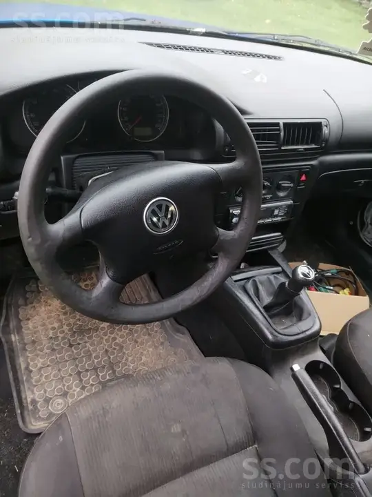 Volkswagen Passat 2001 photo 4