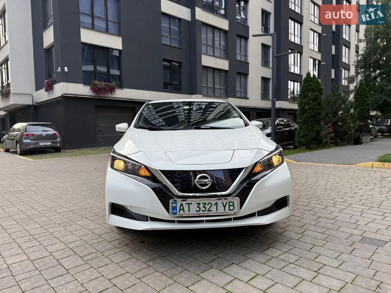 Nissan Leaf 2022 photo 2