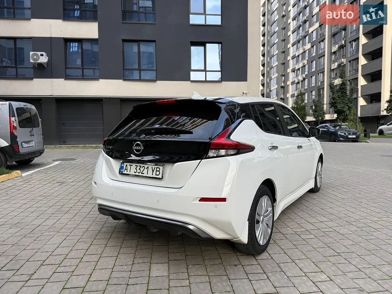 Nissan Leaf 2022 photo 5