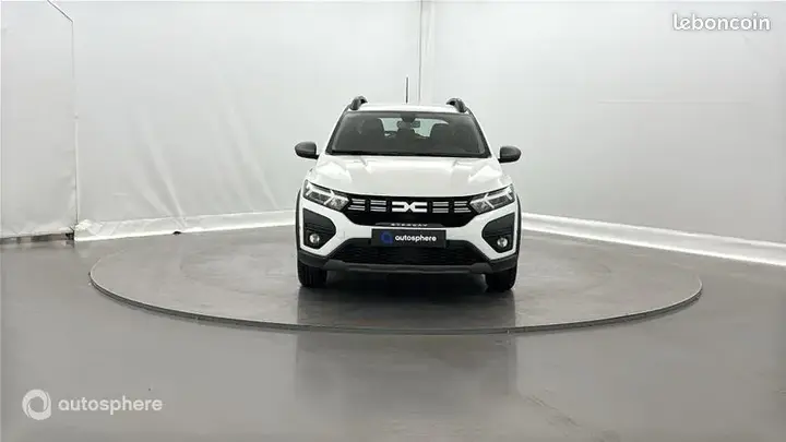Dacia Sandero 2023 photo 2