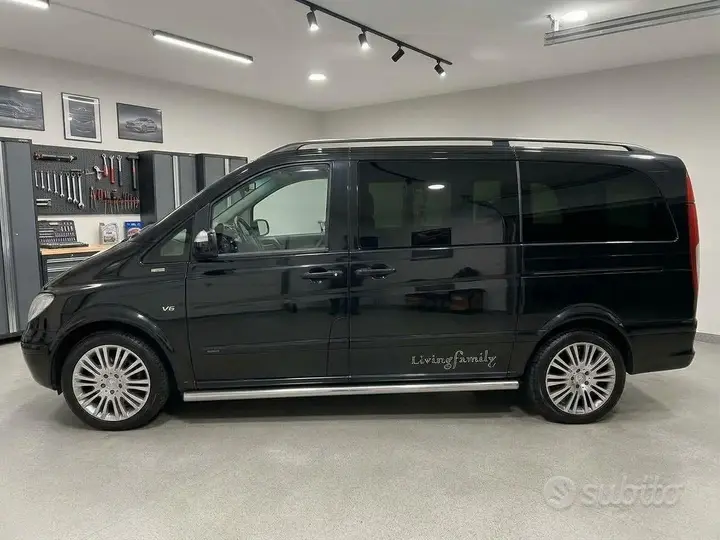 Mercedes-Benz Viano 2009 photo 3
