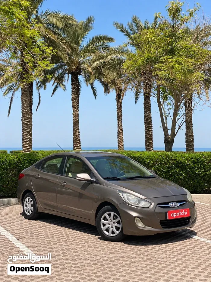 Hyundai Accent 2012 photo 3