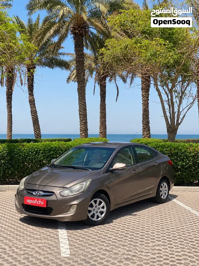 Hyundai Accent 2012 photo 2