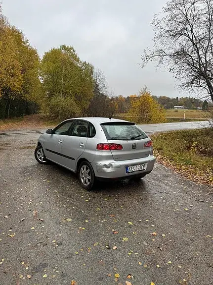Seat Ibiza 2006 photo 4