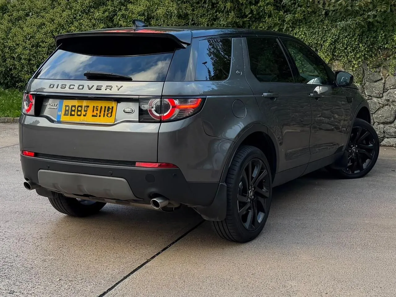 Land Rover Discovery Sport 2017 photo 4