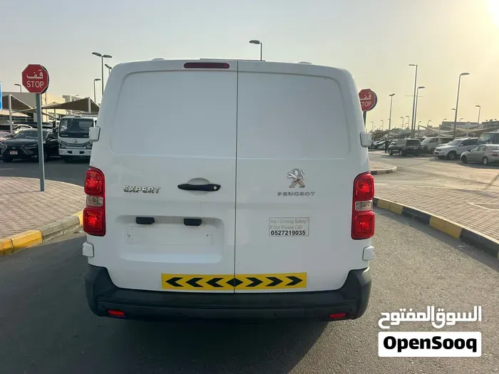 Peugeot Expert 2022 photo 4