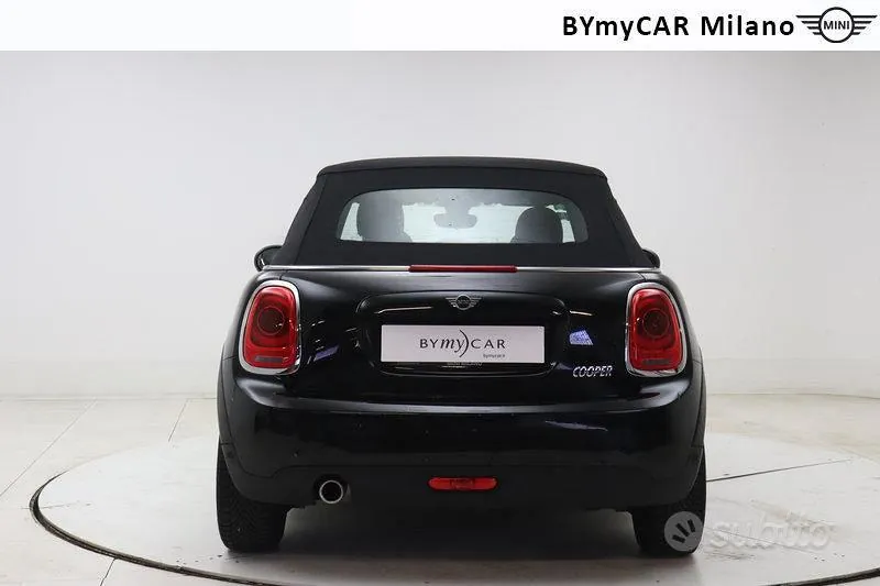 Mini Cooper Cabrio 2018 photo 4