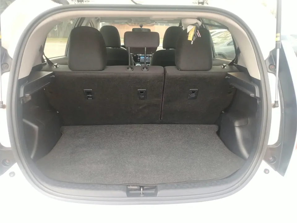 Toyota Prius C 2016 photo 5