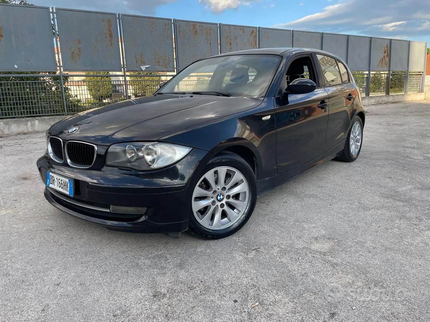 BMW 118