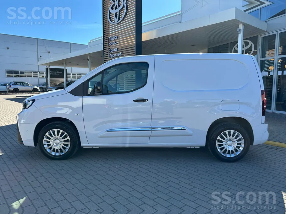 Toyota Proace City 2026 photo 2
